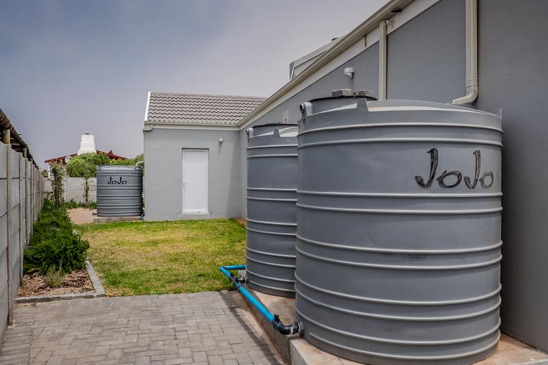 3 Bedroom Property for Sale in Britannia Bay Western Cape